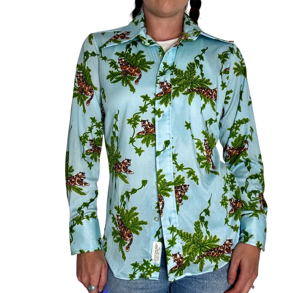 Vintage 1970s Gunter Cheetah Jungle Print Blouse Leopard Floral Pointed Collar